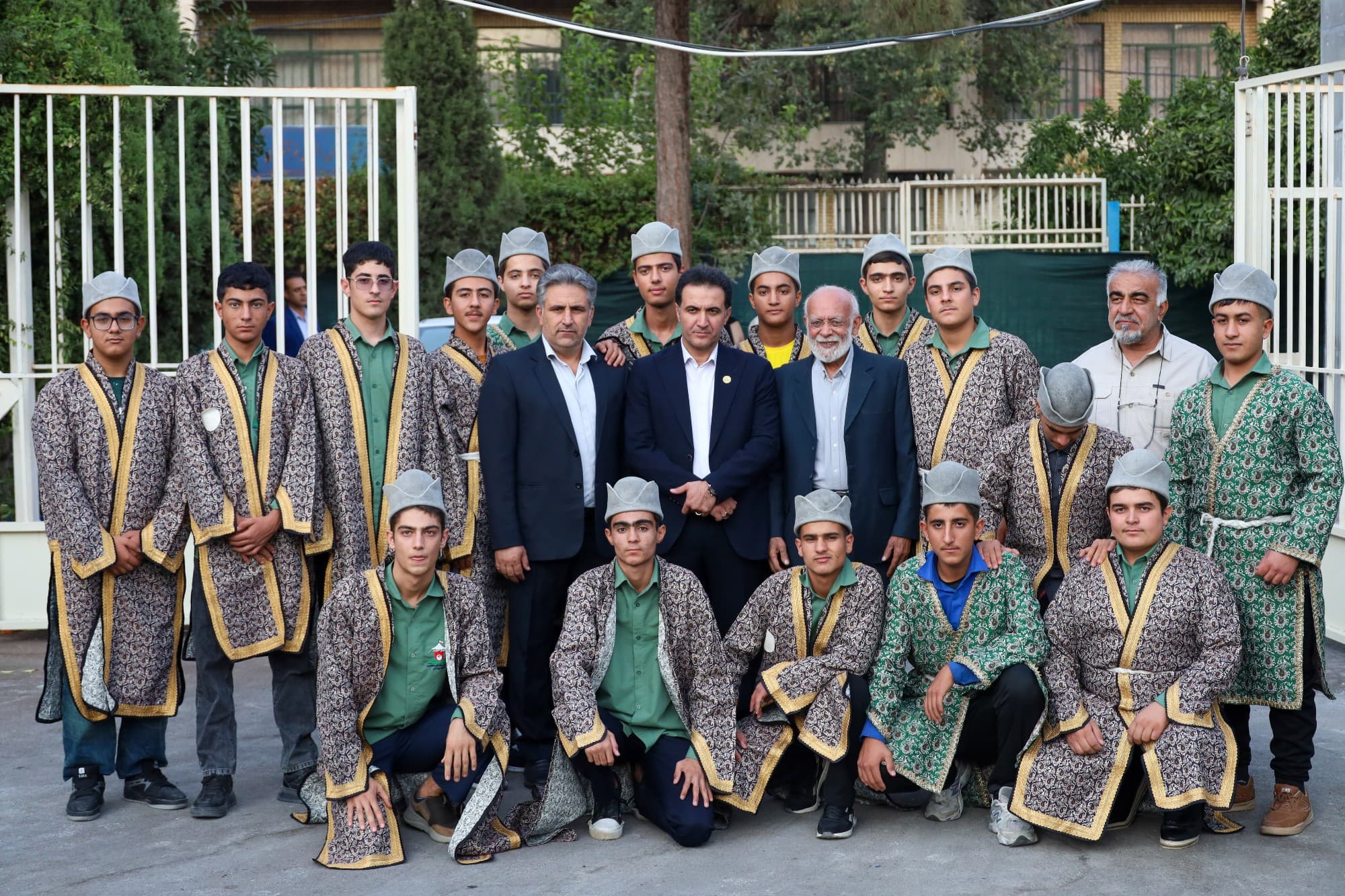 آیین افتتاح سالن اجتماعات و کتابخانه دبیرستان عشایری شهید بهشتی